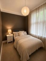Maida Vale 2-Bed Apartment - Easy City Access - B&B London
