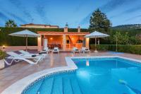 Villa close to Ibiza Town Sleeps 12 - B&B Can Furnet