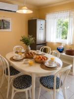 Margaréta Apartman - B&B Balatonudvari
