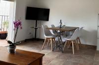 Budha's apARTment, relax & confort centro Calafell - Bed and Breakfast Calafell