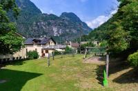 La Pergola by Quokka 360 - Cozy Stay for Mountain Adventures in Leventina - Ferienwohnung Lavorgo
