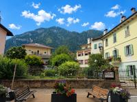 Casa Dolomitica - Alpine Stay Apartments - B&B Predazzo