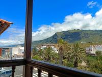 Beautiful 1 Bedroom Apartment with Mountain View - Chambres d'hôtes Los Silos