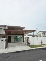 Ali & Alisha Homestay 2, Pasir Gudang Landed House - Chambres d'hôtes Pasir Gudang