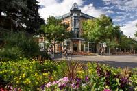 Old Town Retreat with Hot Tub - Steps from CSU! - B&B Fort Collins
