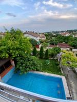 Villa "MEGGI" Овчаровски плаж - басейн, барбекю - Bed and Breakfast Balchik