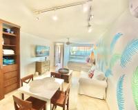 KASA El Sol by the Sea with Pool and Parking - B&B San Juan
