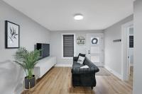Welcome To Our Modern 2Bdrm,1Bth w, Laundry,BBQ - Ferienwohnung Welland