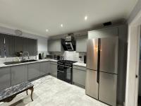 Contractors Home - 4 Bedroom Long Stays Welcome - Barnsley - B&B Shafton