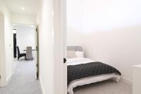 Russell Square Apartments - B&B Madeley