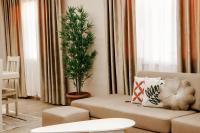 Modern Penthouse with outdoor living and views - B&B Tirana
