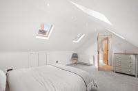 2 Bedroom Stylish Apartment in London - B&B Forstal