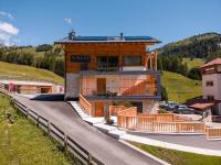 AlpeLuce Mountain Chalet - B&B Arabba