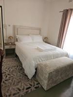 Copperstone Boutique Guesthouse - B&B Selebi-Phikwe