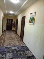 Rest Hous Adis - B&B Kyzart