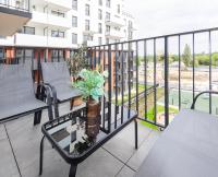 Apartly -Riverside Apartment II & Balkon, Parking - B&B Szczecin