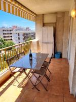Modern Apartment in Salou with Shared Pool - B&B Salou