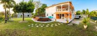 Maison charmante à Sainte-Anne avec piscine privée - B&B Sainte-Anne