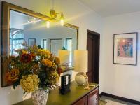 The Yellow Retreat - Bed and Breakfast A dos Cunhados