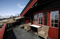 Timber Cabin With Mountain View - B&B Beitostølen