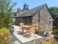 Garth Engan B&B with private lounge - Ferienwohnung Llanbedr