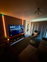 Blackrod Homestay - Bed and Breakfast Blackrod