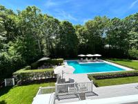 East Hampton Beach Retreat - B&B Northwest Harbor