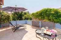 Serene House,Beautiful Garden in Old Town - Bed and Breakfast Rodos