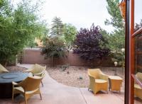 El Corazón de Santa Fe · Corner Courtyard Townhouse - Bed and Breakfast Santa Fe