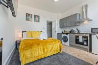 Modern Studio Apartment A with Self Check-In & Fast WiFi in Ilkeston - Chambres d'hôtes Ilkeston