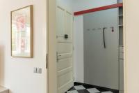 Radlinskeho By Ellements, Spacious Old Town Home - B&B Bratislava