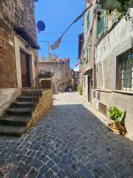 Casa Valentino Home Sweet Home Viterbo - B&B Capranica