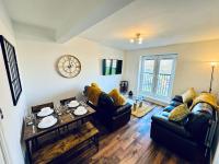Spanish City View 2, Luxury Sea Front Apartment Free Onsite Parking - B&B Whitley Bay