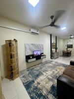 Angah Teluk Intan Homestay - Ferienwohnung Kampung Tebok Banjar