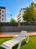 NUEVO BAJO con TERRAZA cerca de PLAYA y METRO con PARKING PRIVADO - B&B Landa