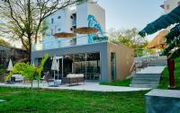 Modern Beach Apartment, Ocean View in Surf City - B&B El Zonte