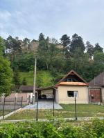 Chata pod hradom - B&B Divín