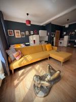 Artistic Loft in a heart of Hackney Wick - Bed and Breakfast Londen