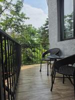 Zweibettzimmer mit Balkon