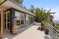 Hollywood Hills 4BR City View Home by Colby and Conrad - Bed and Breakfast Los Angeles