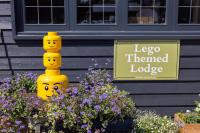 LEGO Theme Lodge with petting farm, 8 mins from Legoland and Windsor, 15 mins from Lapland Ascot - Chambres d'hôtes Windsor