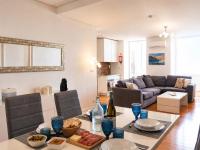 Airy Lapa 2 BR River and Bridge Views AC - Ferienwohnung Lissabon