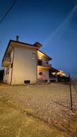 Casa Poppi Appartamento in Villa con Giardino - B&B Rocca Imperiale