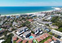 Siesta Key 2-Bedroom Condo with Pool - B&B Sarasota