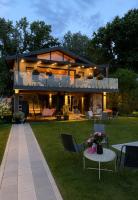Luxury River House Pool & Stunning View - Bed and Breakfast Ritopek
