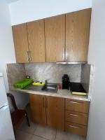 Eli Apartments - Bed and Breakfast Tale