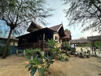 Rumah D'Rhu, Zaki's Residence - Bed and Breakfast Marang