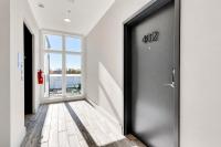 Nations Sky Retreat 2BR Private Rooftop Views - B&B Nashville