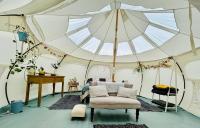 Luxury Stargazing Glamping - Seren Hardd with Hot Tub - B&B Llanidloes