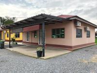 Homestay Shahid Houze - B&B Kangar